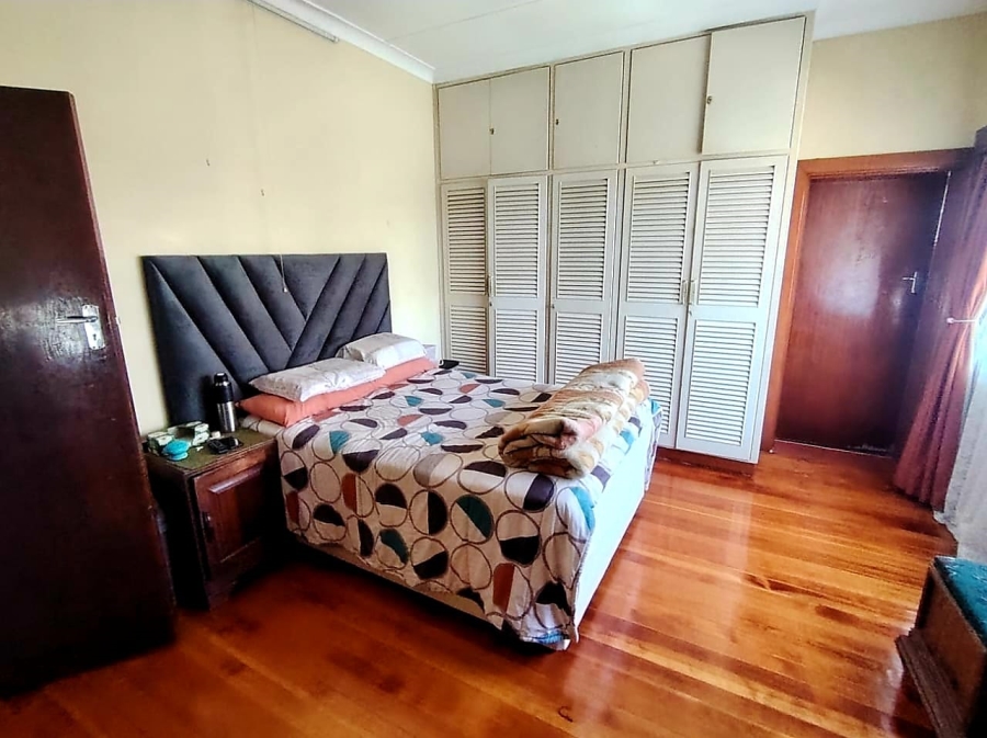 6 Bedroom Property for Sale in Baysville Eastern Cape